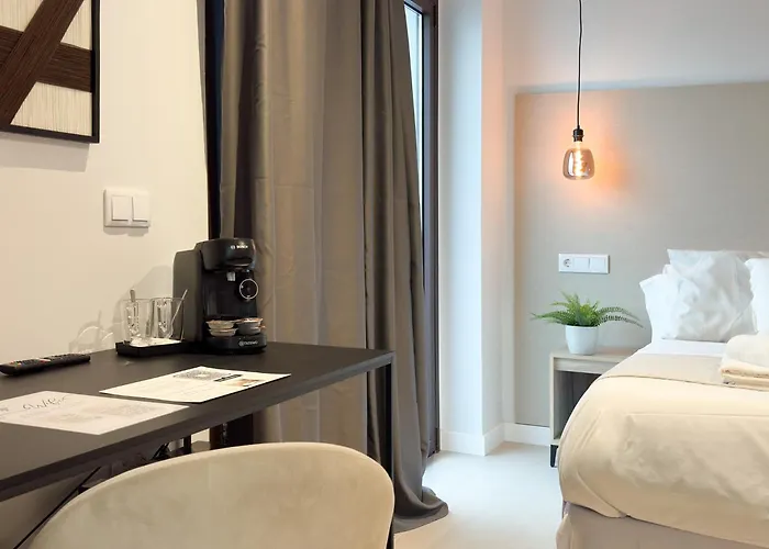 Tayp Navalmoral Отель *